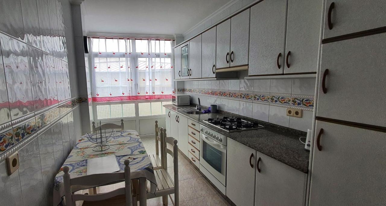 Piso Iria Apartment Cee Luaran gambar