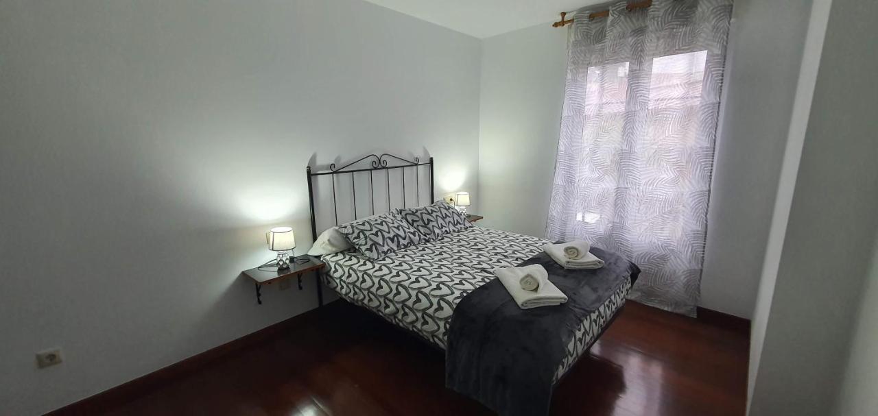 Piso Iria Apartment Cee Luaran gambar